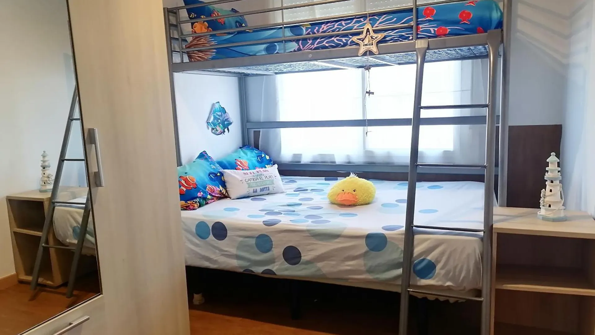 Mis Princesas, con Barbacoa, Piscina, Parking privado y wifi Chiclana de la Frontera 0*,  España