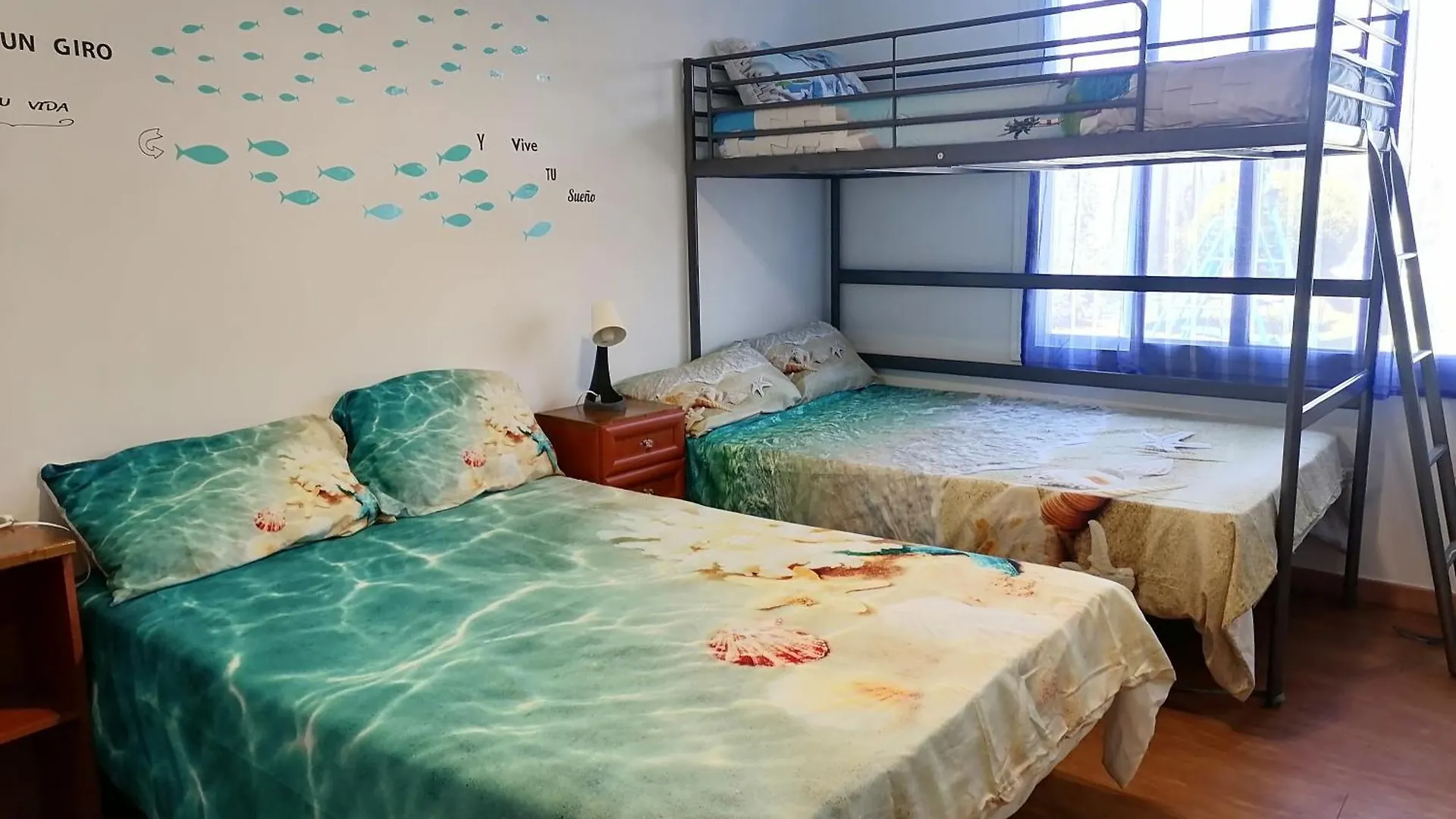 Mis Princesas, con Barbacoa, Piscina, Parking privado y wifi Chiclana de la Frontera