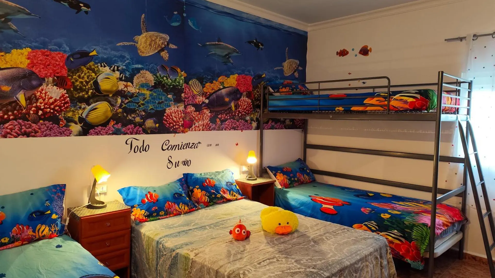 Holiday home Mis Princesas, Con Barbacoa, Piscina, Parking Privado Y Wifi Chiclana de la Frontera